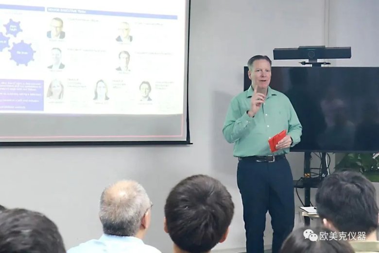 092643_271431_gsdt.jpg 092643_271431_gsdt.jpg