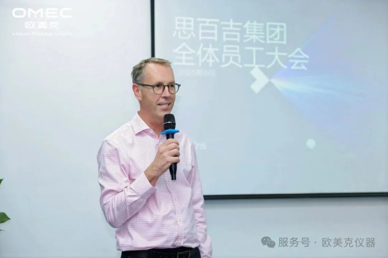 100546_271022_gsdt.jpg 100546_271022_gsdt.jpg